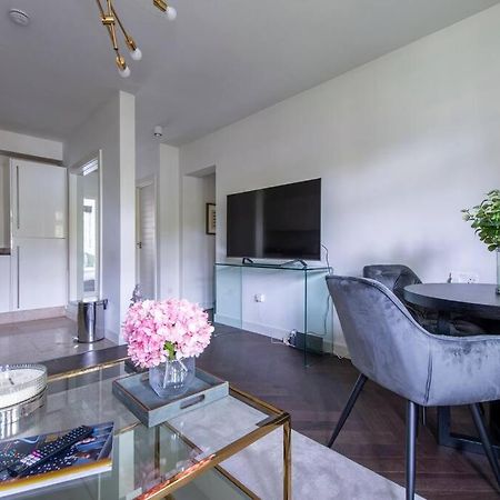 2 Bedroom Modern Urban Sanctuary 1Cc - Cherrydeal London Exteriör bild